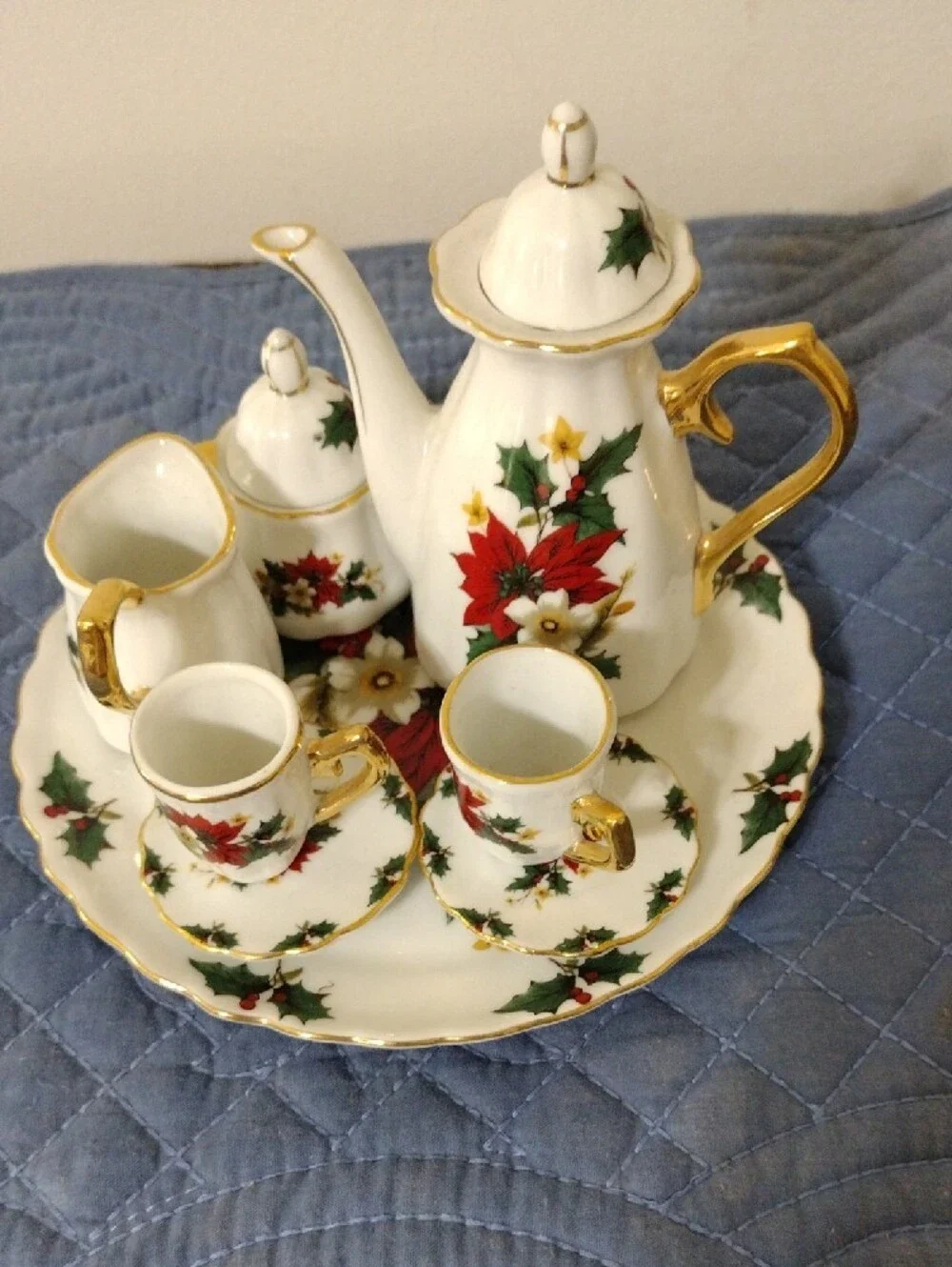 N/A elegant porcelain